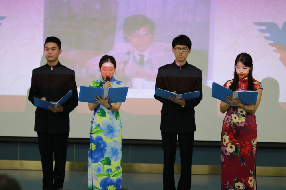 图十 诗朗诵节目_meitu_10.jpg 图十 诗朗诵节目_meitu_10.jpg